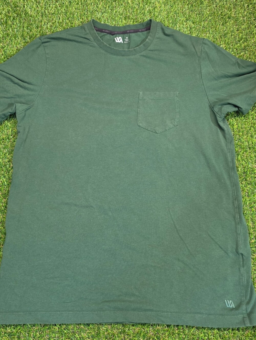 Men's Medium Green Crew Neck Pocket T-Shirt with Logo Detail